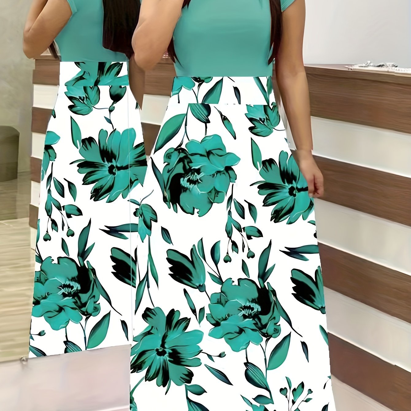 Floral Print Crew Neck Dress, Elegant Short Sleeve Dress For Spring & Summer, Women's Clothing