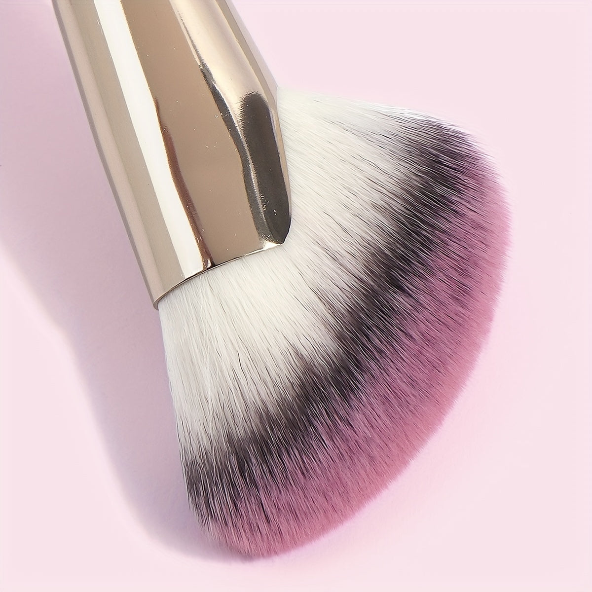 Synthetic Blush Bronzer Brush - Angled Kabuki Makeup Brush Premium Brush Perfect For Face Contouring And Highlighting With Creams And Powders