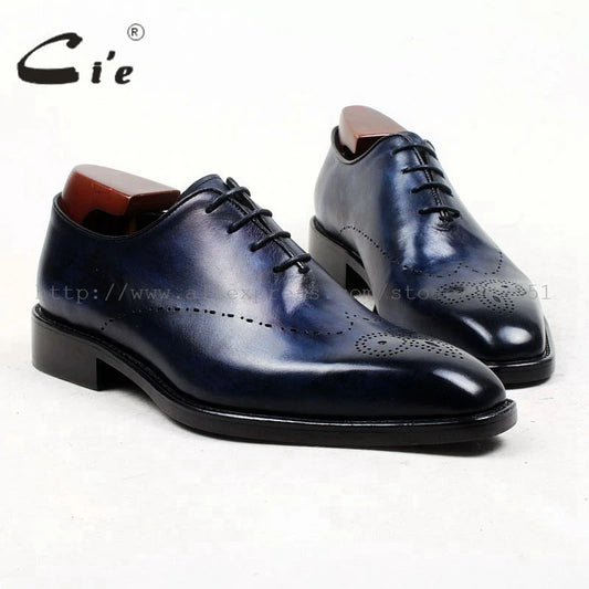 Medallion handmade Men leather shoe