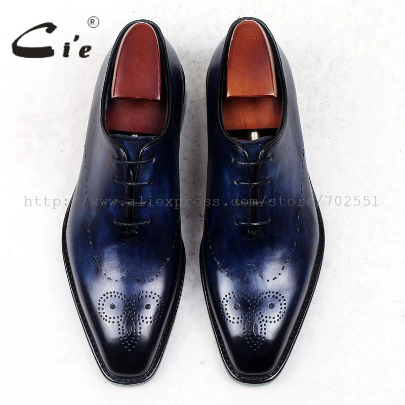 Medallion handmade Men leather shoe